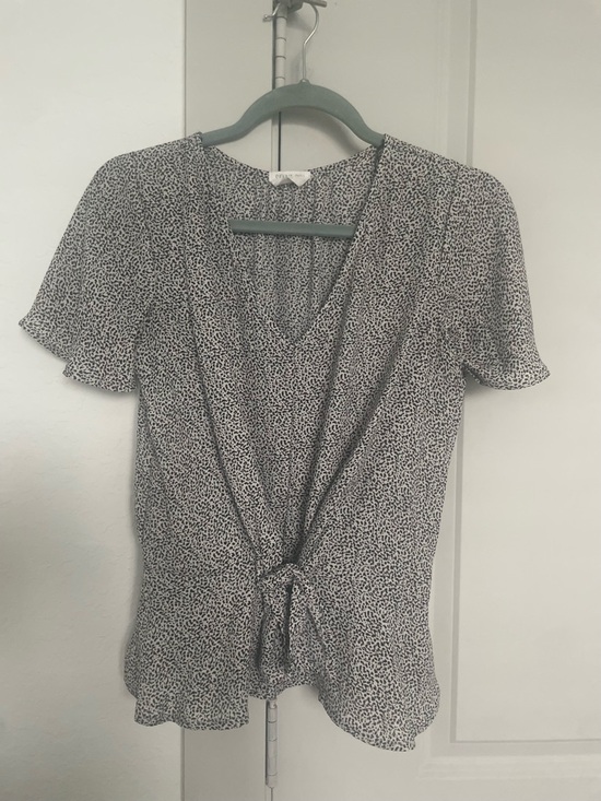 Sienna Sky Tops - Sienna Sky Black & White Tie-Front V-Neck Blouse